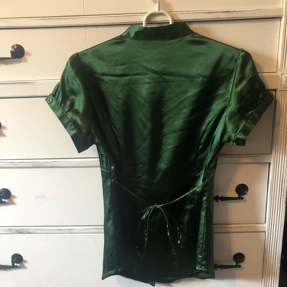 Smart Set Blouse - Picture 2 of 5